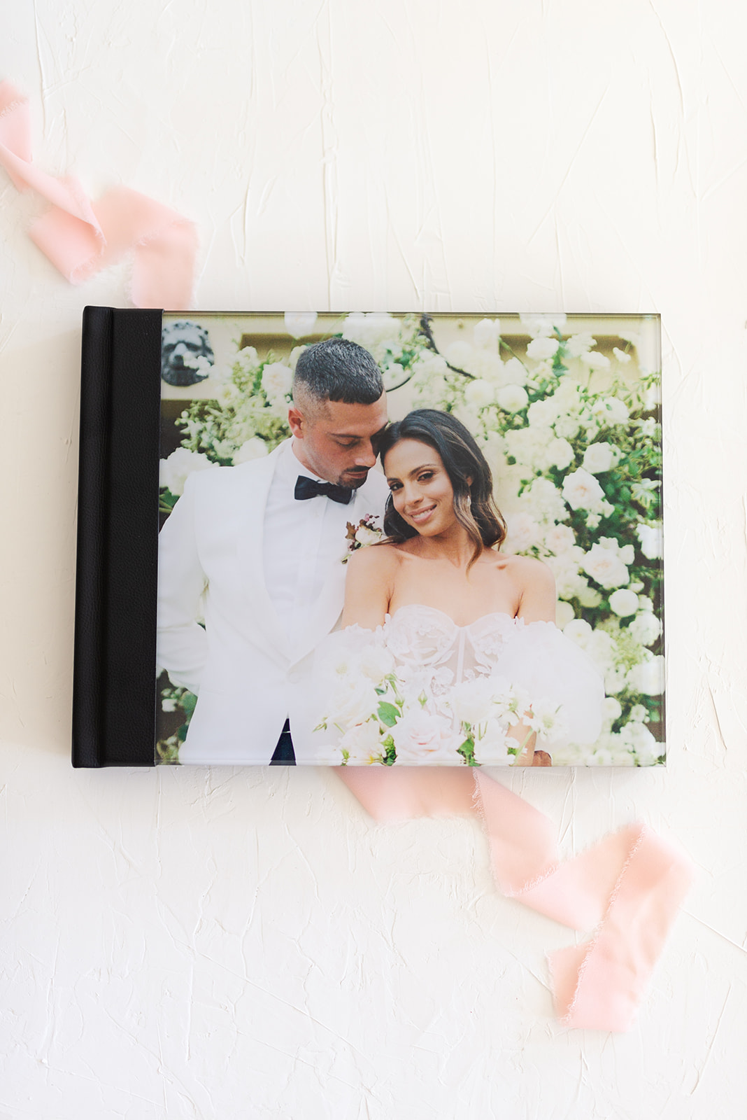 Love Your Story Photography / Wedding Albums