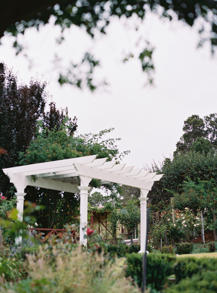 Masonmill Gardens Perth Hills - Love Your Story Photography