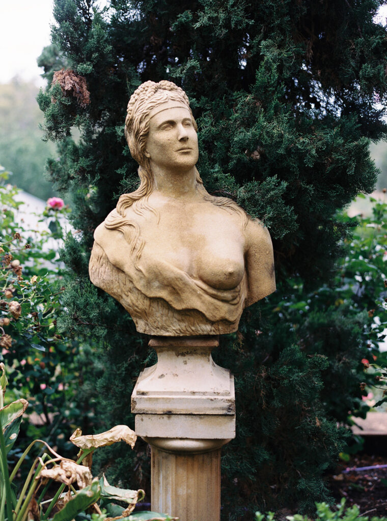 Masonmill Gardens Perth Hills - Love Your Story Photography