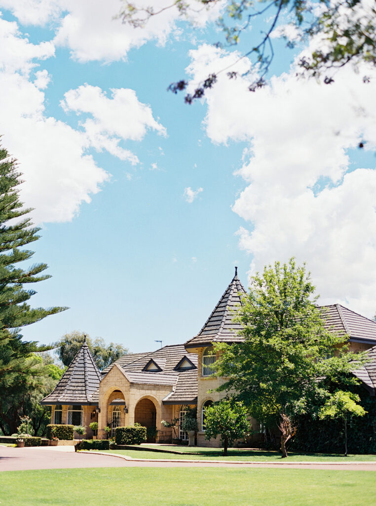 Brookleigh Estate In Swan Valley - Love Your Story Photography